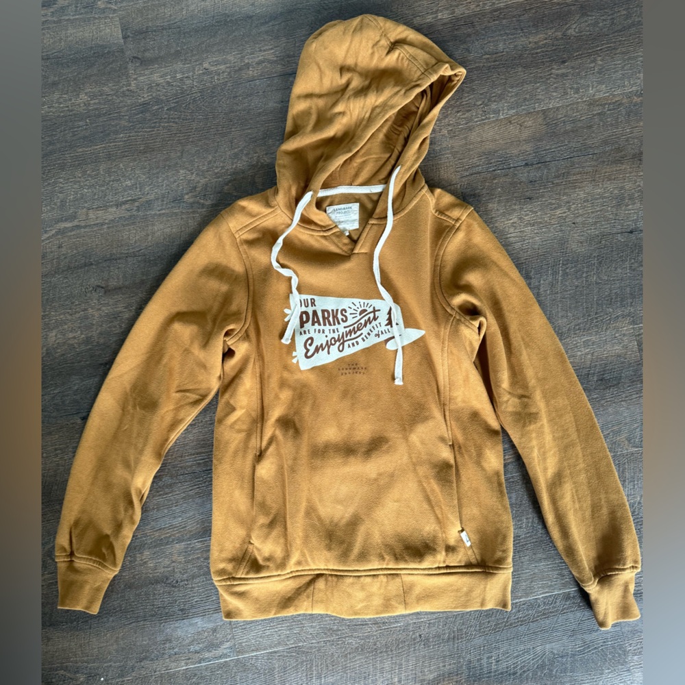 Women’s project landmark hoodie